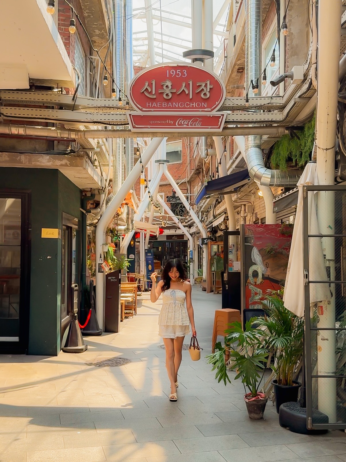 Helen Au, Haebangchon Sinheung Market