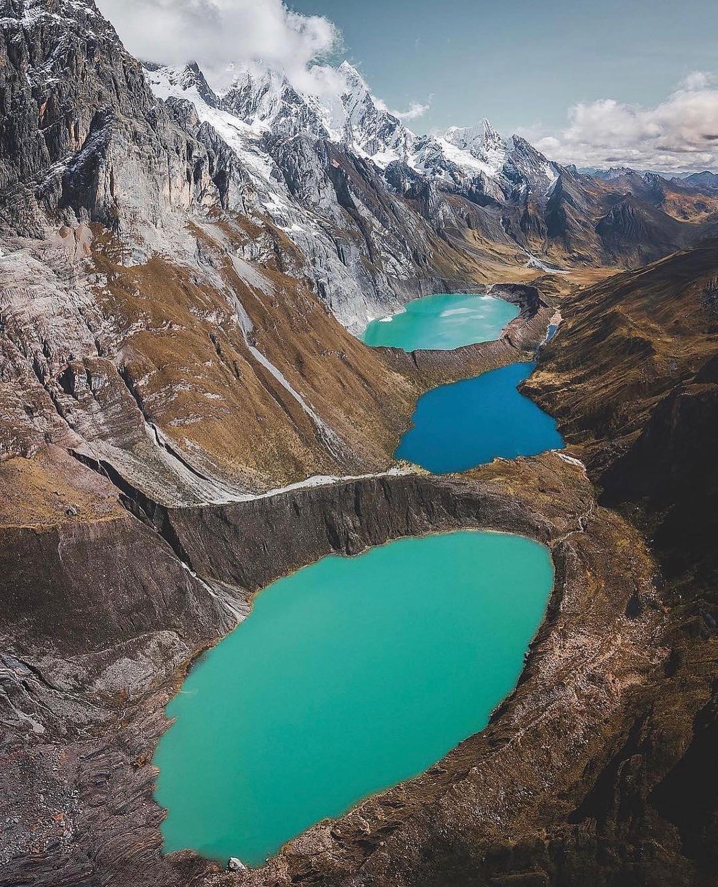 ROAM THE PLANET, Vinicunca Rainbow Mountain