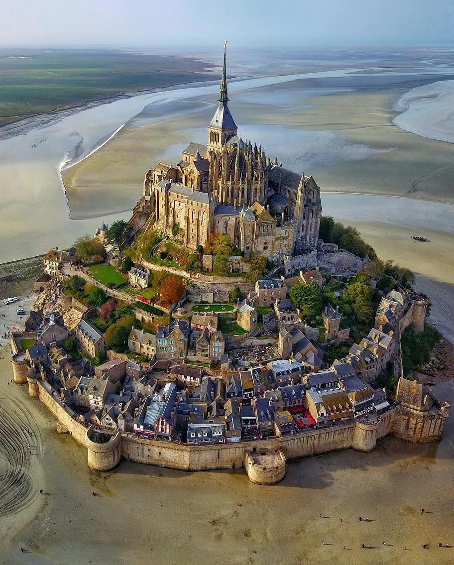 Map of Europe, Abbaye du Mont-Saint-Michel
