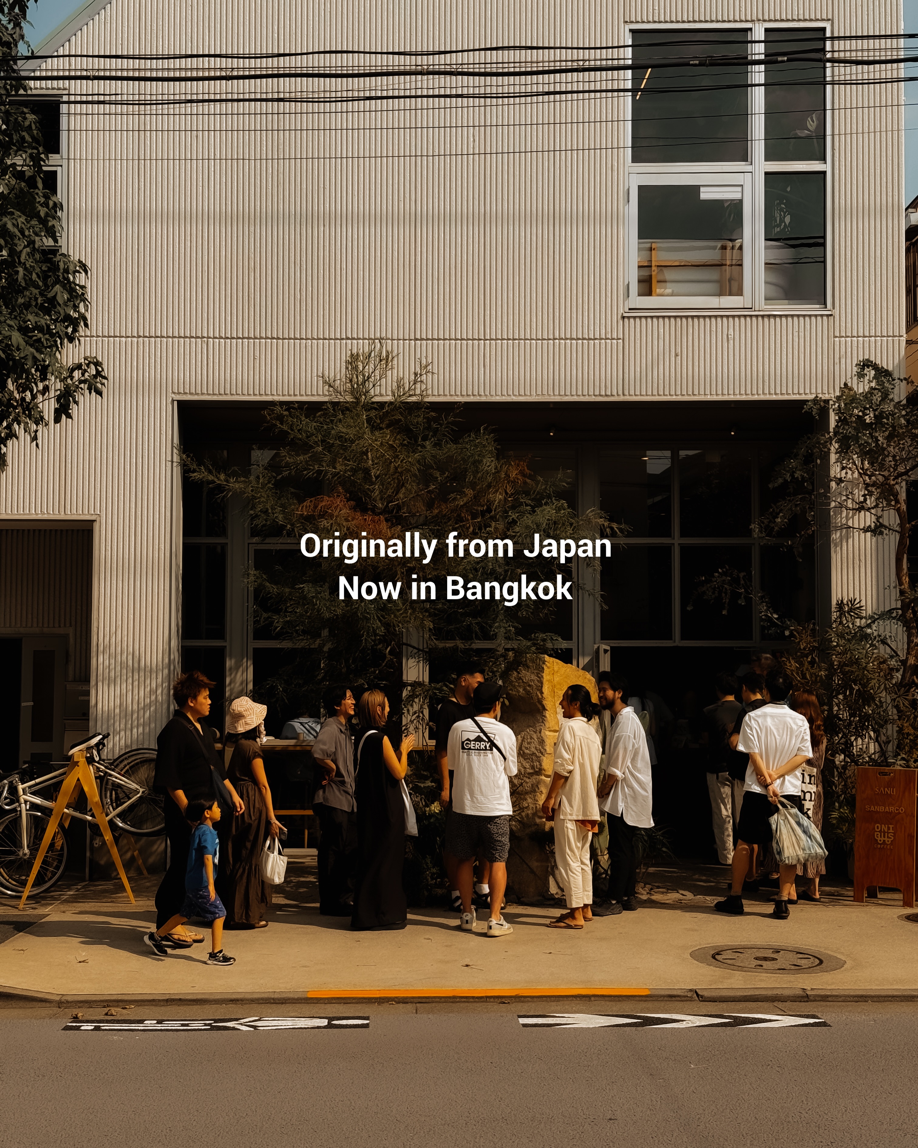 ONIBUS COFFEE Bangkok, Mother Roaster Pratu Phi