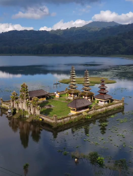 Bali Vibes, Ulun Danu Beratan Temple