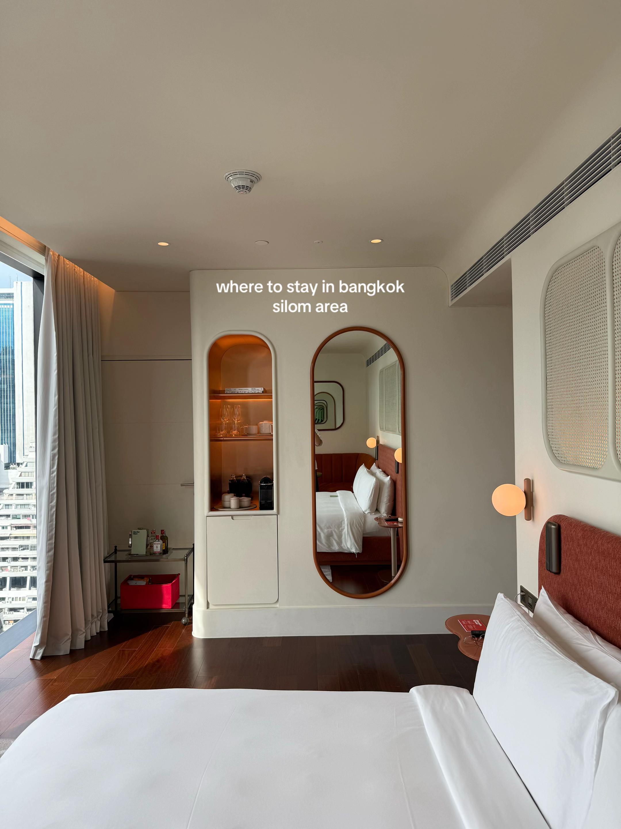 san, The Standard, Bangkok Mahanakhon