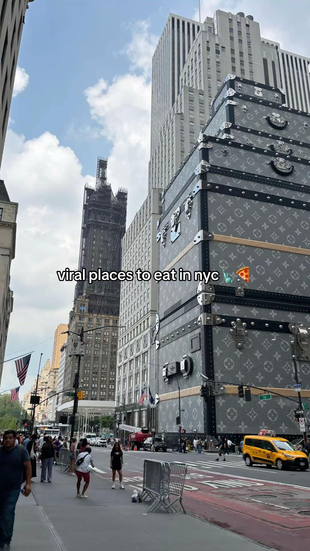 nella | EF ambassador, Joe's Pizza Broadway