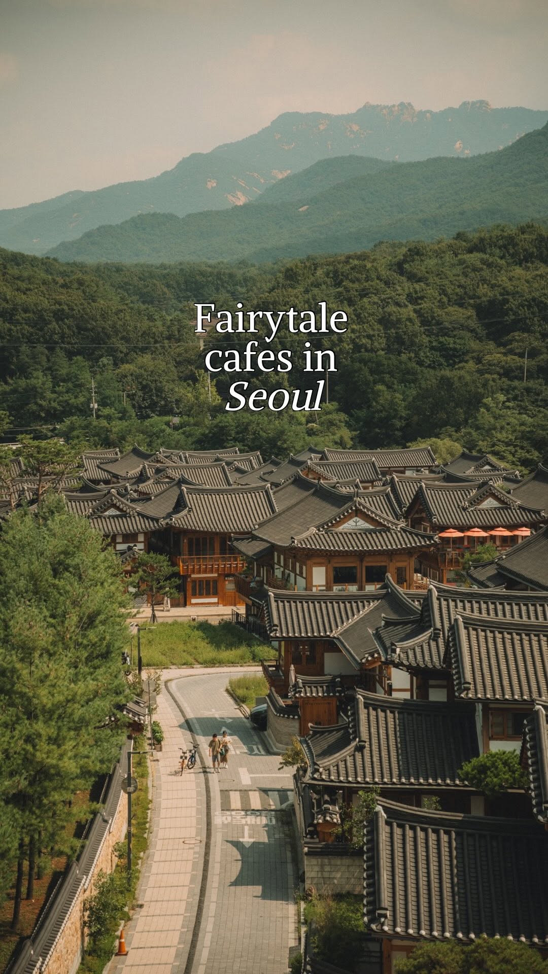Alicia Cooper, Gyeongbokgung Palace