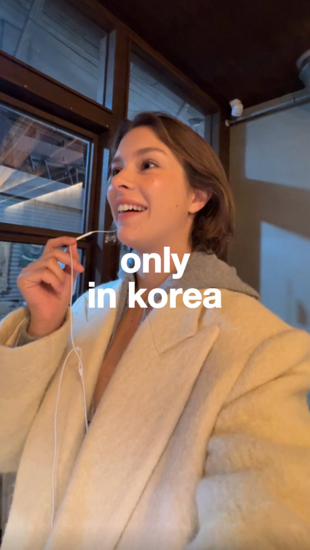 molly hawks ⋆⭒˚.⋆, Seoul