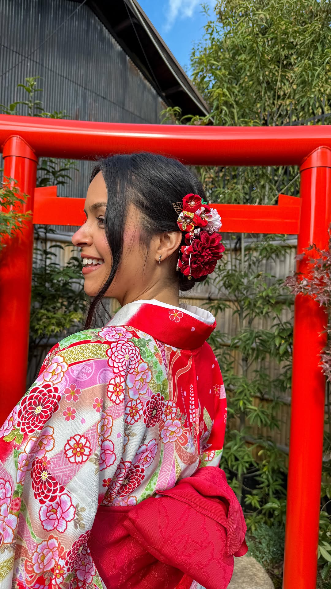 Bobbi Ramos | Travel Creator, Hokan-ji