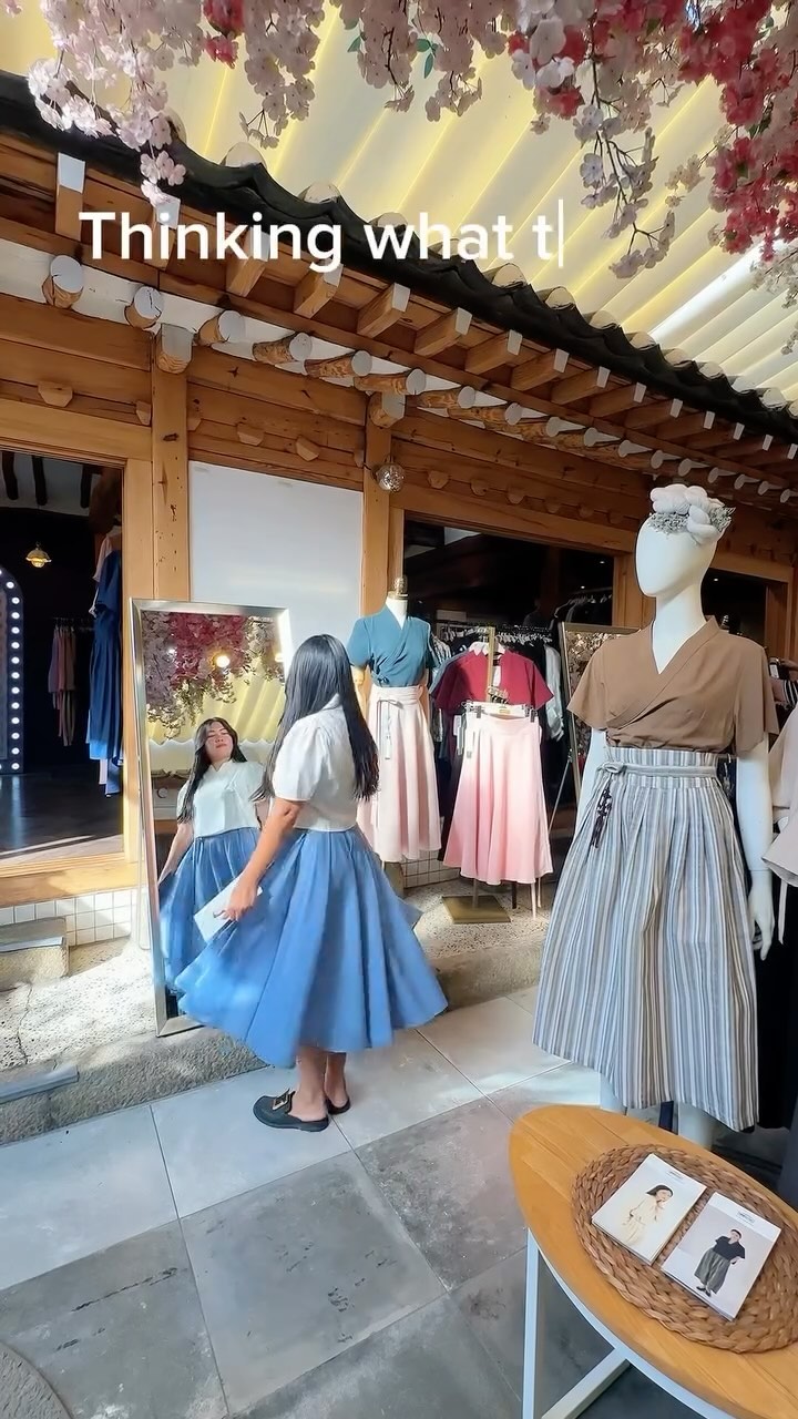 Chel | Korea Travel✈️, Ikseon-dong Hanok Village