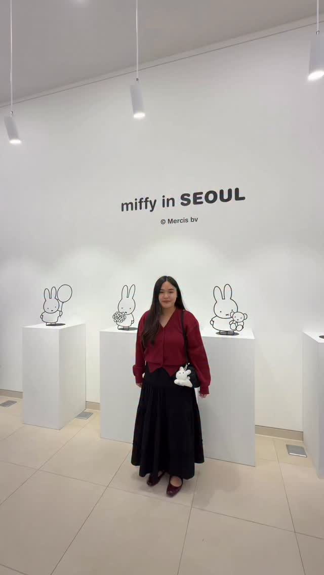 Nessa ◡̈ Sydney Travel & Food Creator, Seongsu-dong 2(i)-ga
