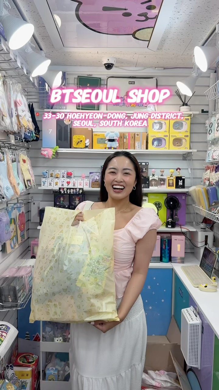 Natasha Angel 🌸, Namdaemun Market