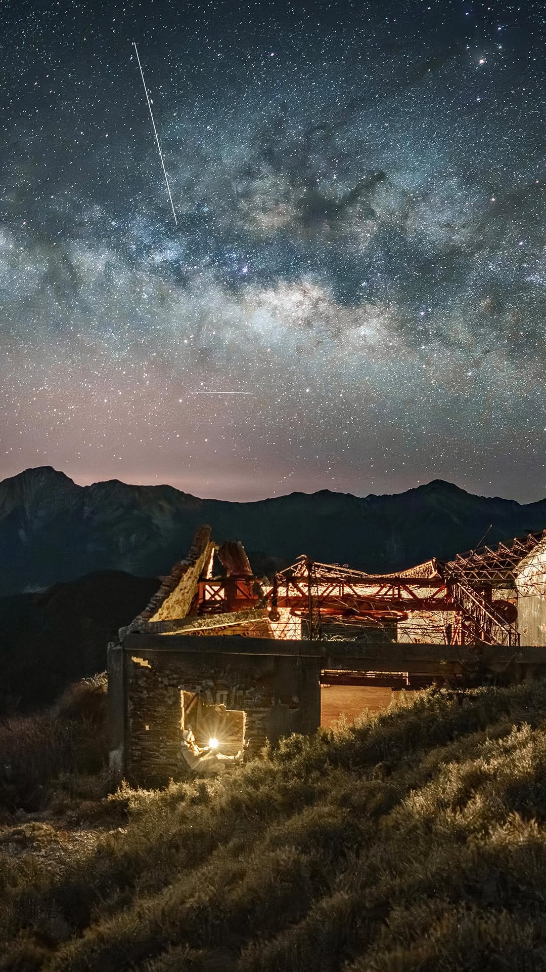 芊靡影像｜女攝影師 Chianmi, Hehuanshan East Peak Ski Lift Remains
