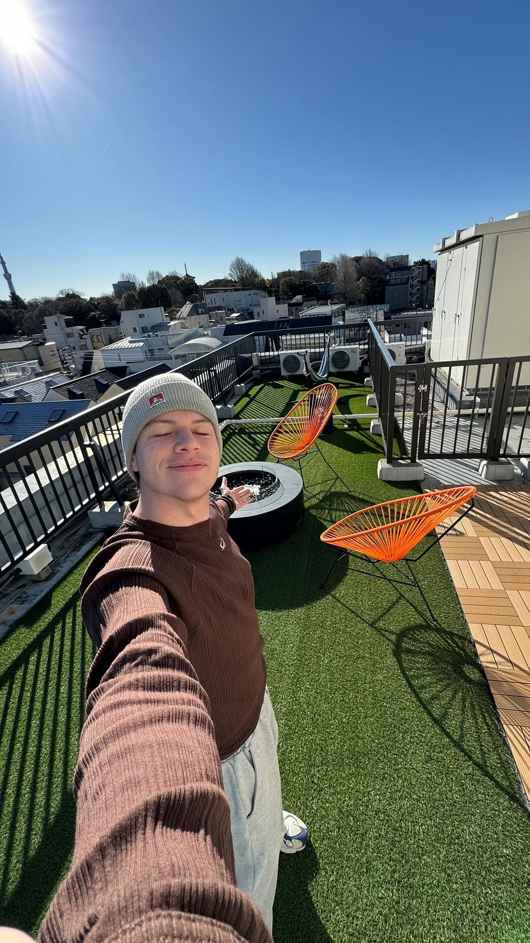 Max Abrams, HOTEL GRAPHY NEZU