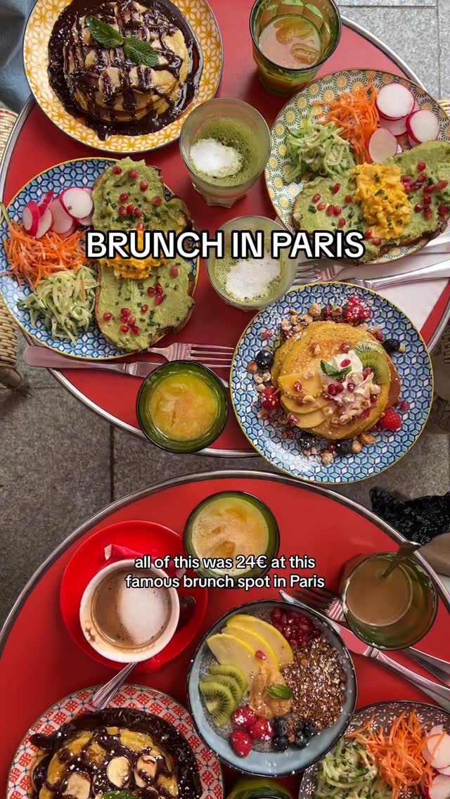 zoe mccormack, Paris