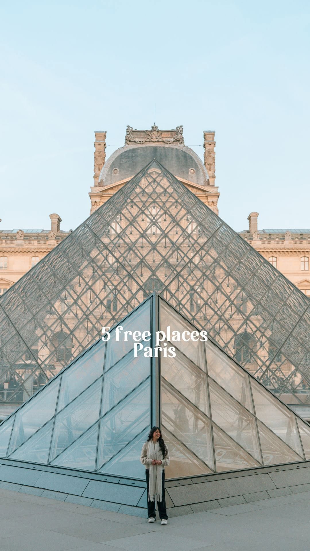Angelia & Chris Wong | USA Travel Couple, Colonnes de Buren/Les Deux Plateaux