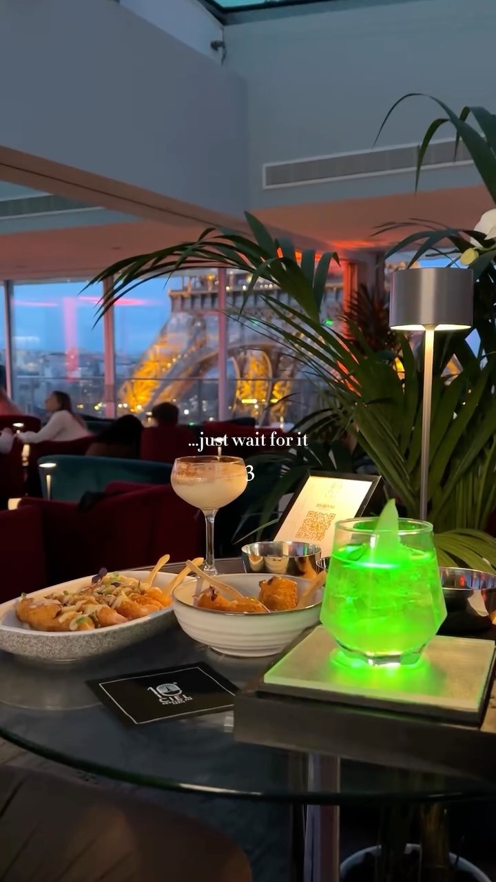 L&M | lovescape with us, Eiffel Tower