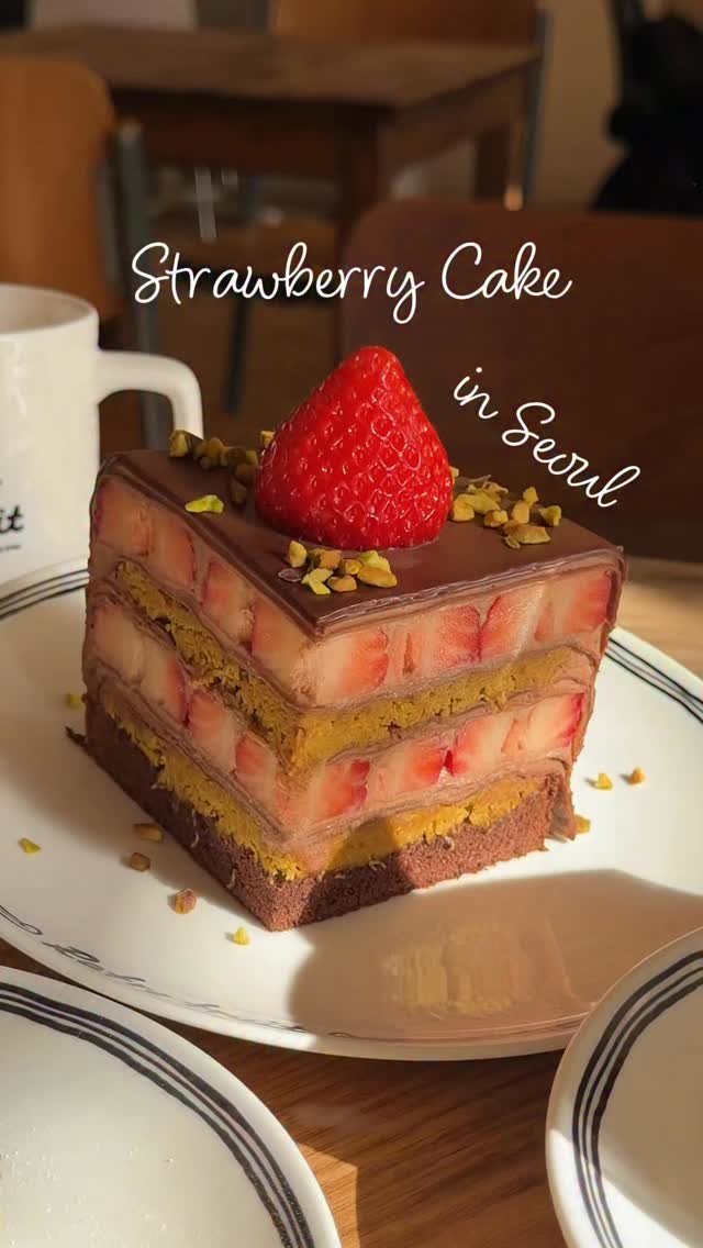 Donna, Seongsu Cafe Rafre Fruit | 圣水 Rafre果实咖啡店 | 성수 카페 라프레플루트