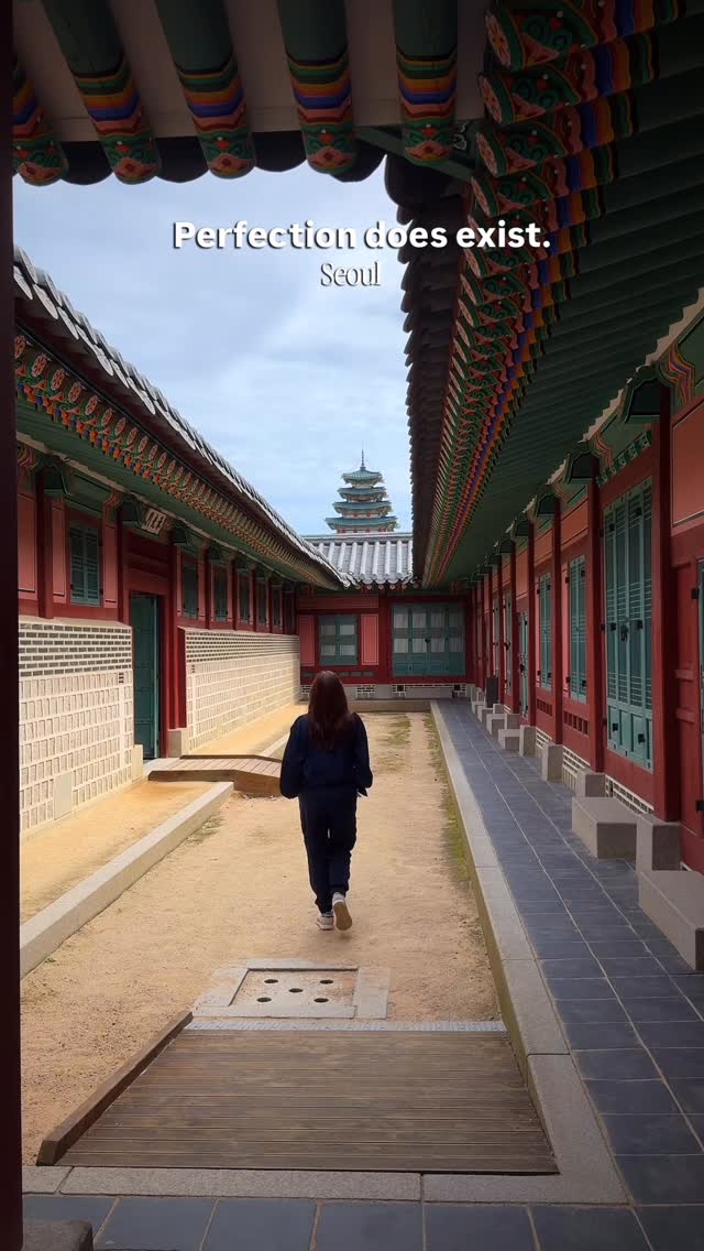 Karen Lee | Travel Creator | USA, Gyeongbokgung Palace