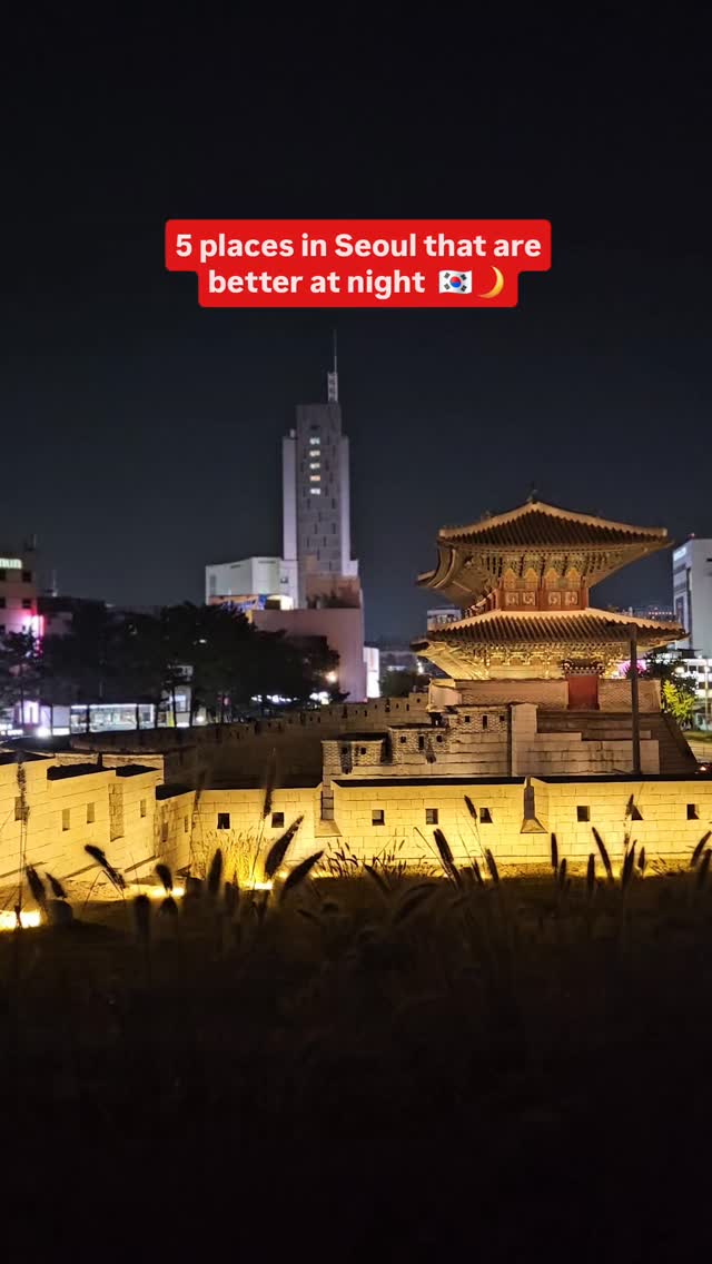Joanne Howard - hike & travel, Hongdae Street
