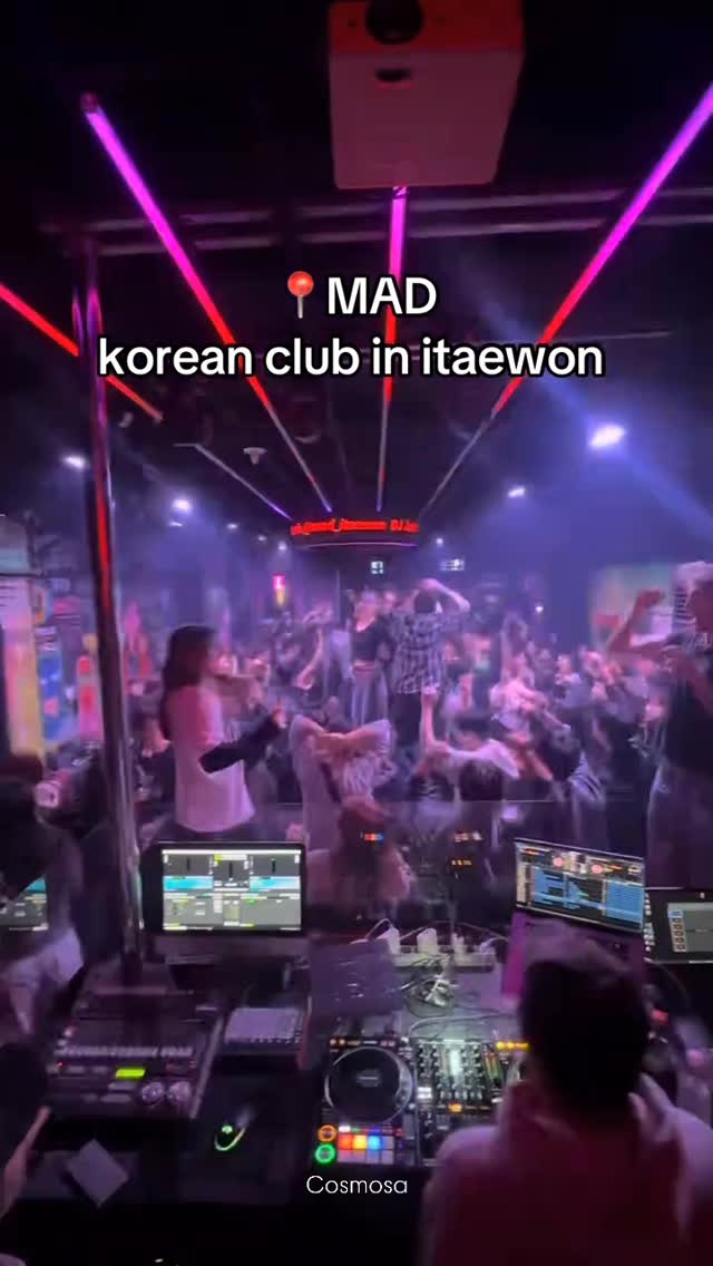 WAHZO, Itaewon-dong