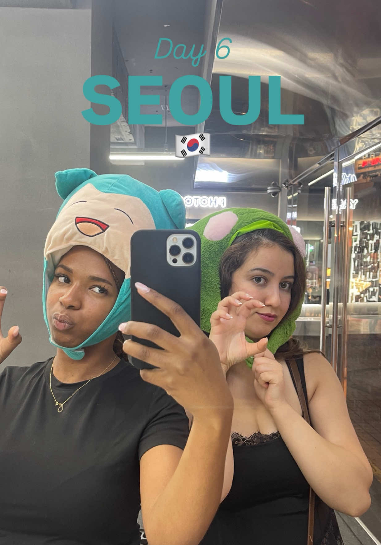 Sisterswanderlust, Cheonggyecheon