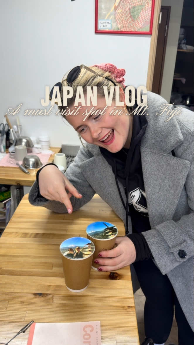 Brooke Megan 🧉🪐🌞, Mt. Fuji Panoramic Ropeway