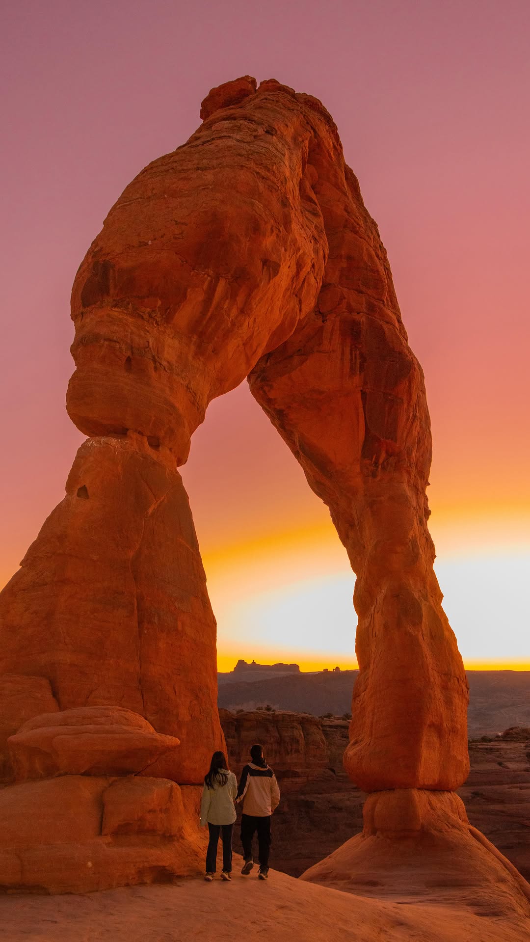 PALAK & VAIBHAV | Travel and Adventure Couple, Goblin Valley State Park