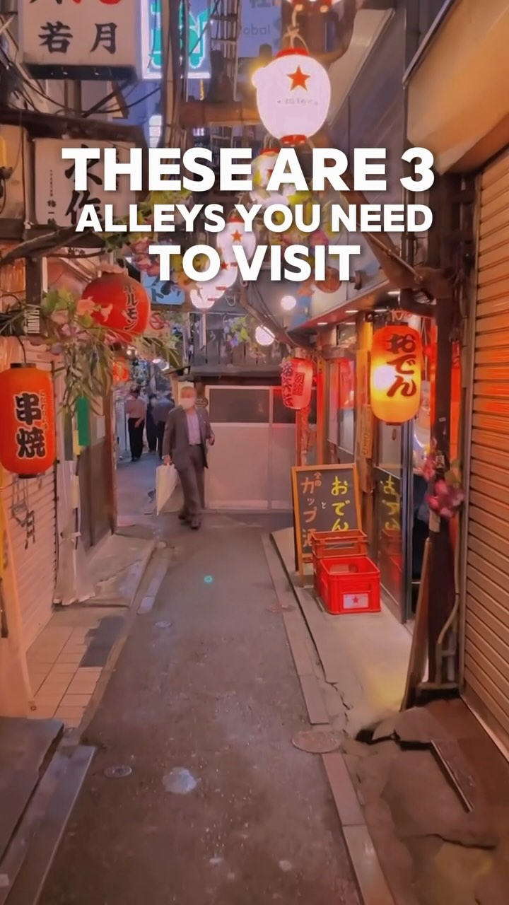 Bookshelf Memories, Shinjuku Golden Gai