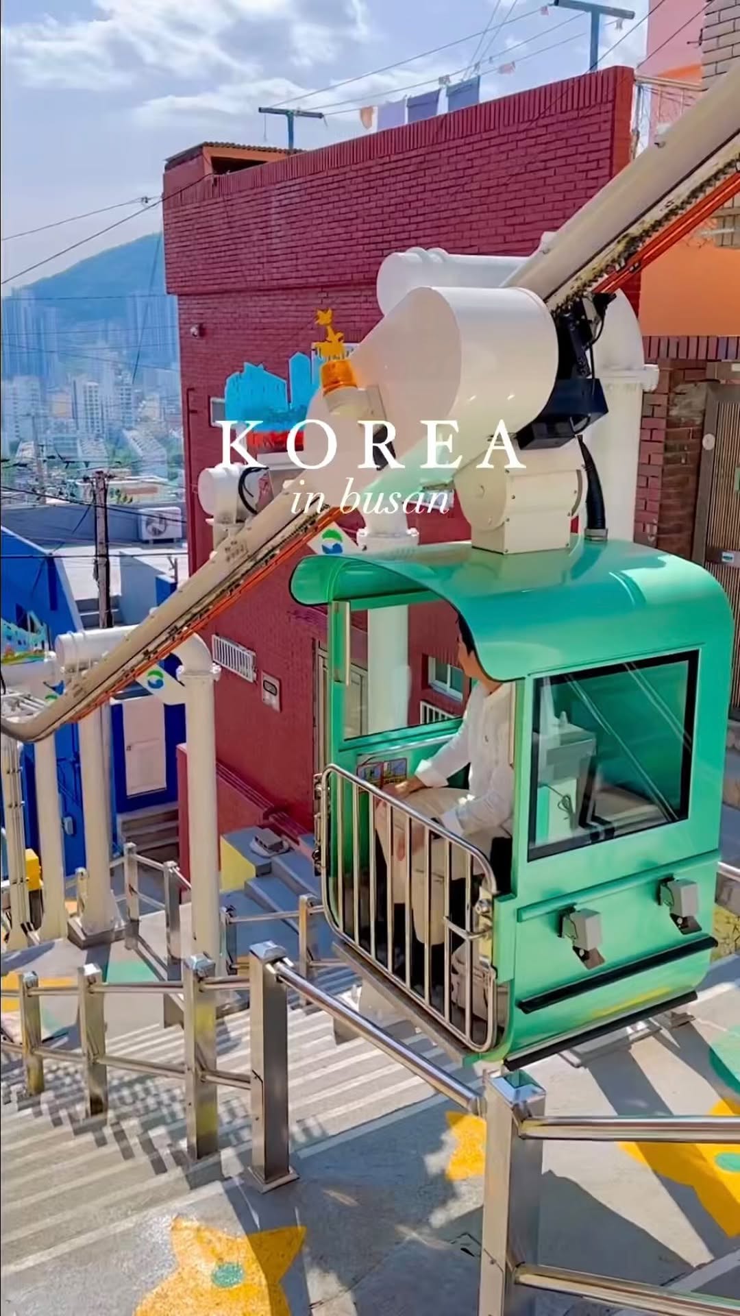 visitbusan.en, 닥밭골 벽화마을