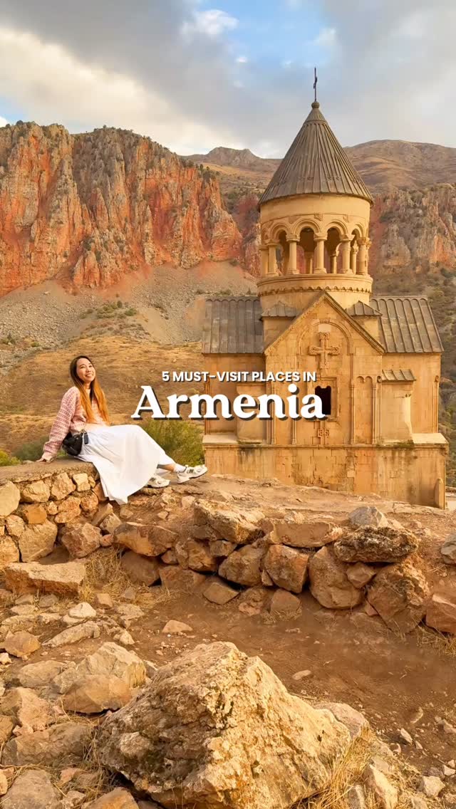 Sofia Onte | Travel & Business, Sevanavank