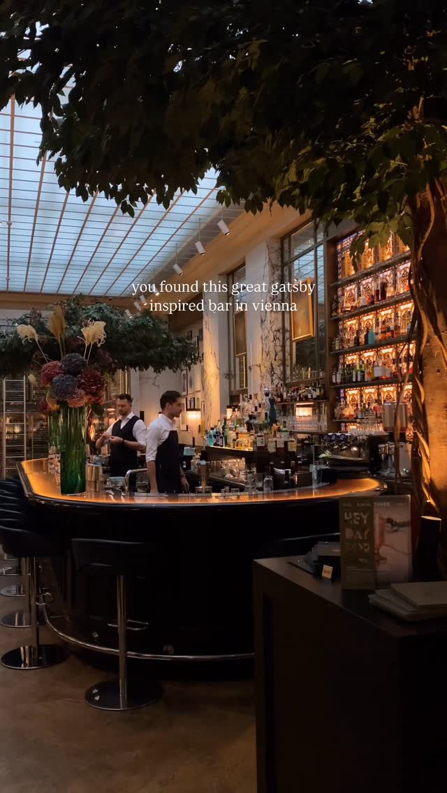 mag 💫 travel, food & inspiration creator, The Bank Brasserie & Bar