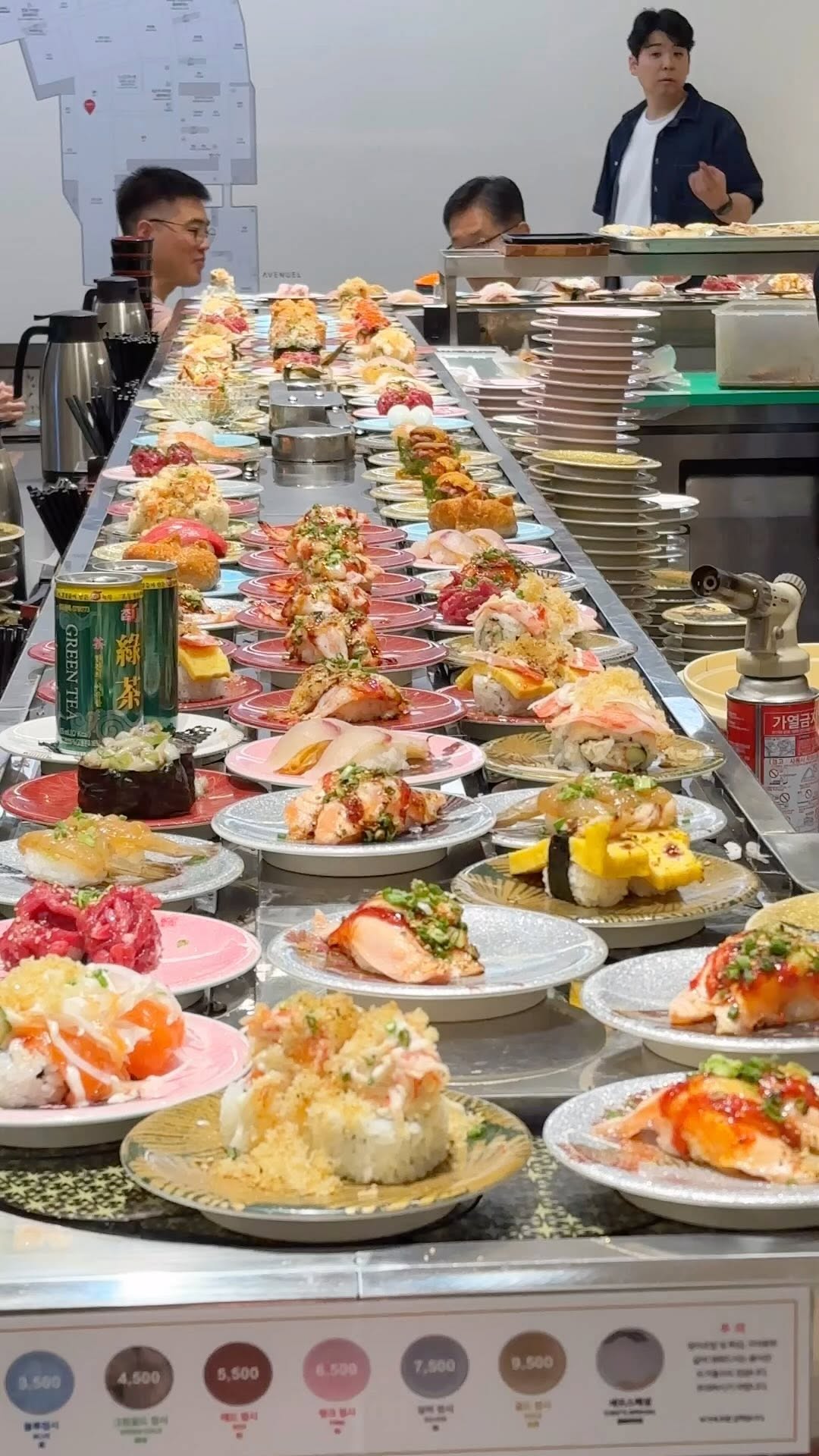 Henry | Food & Travel | Visual Storytelling, Myeong-dong