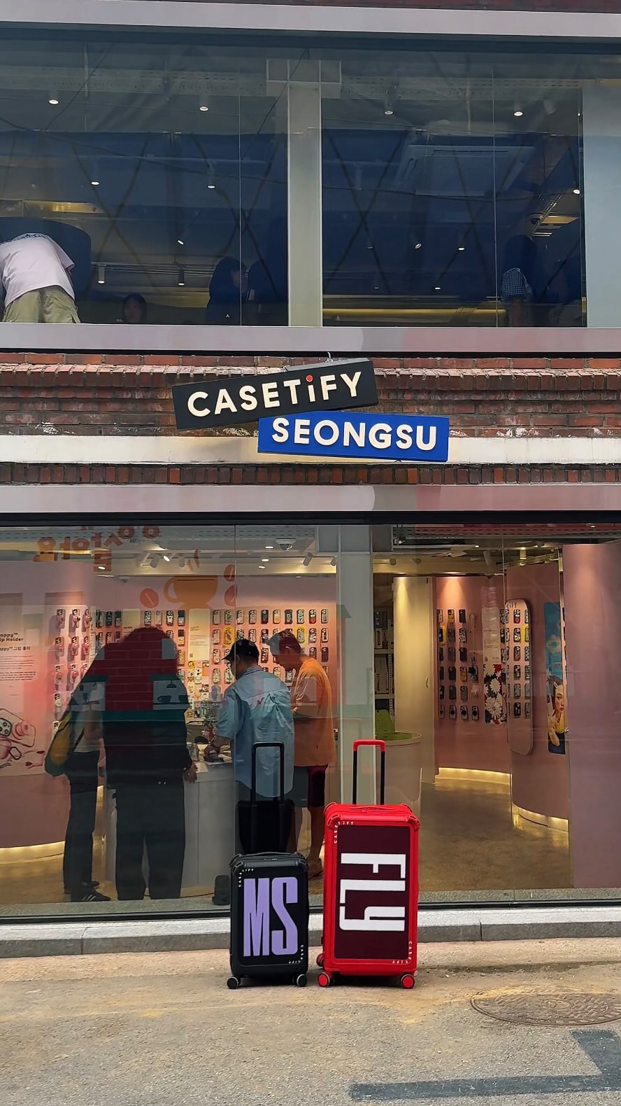 eyesmag 아이즈매거진, Seongsu-dong 2(i)-ga