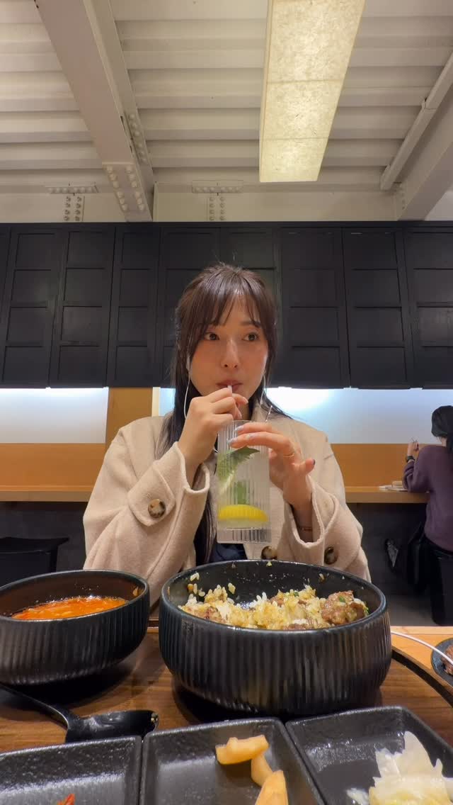 SALLY HYUNJI KIM, Seoul