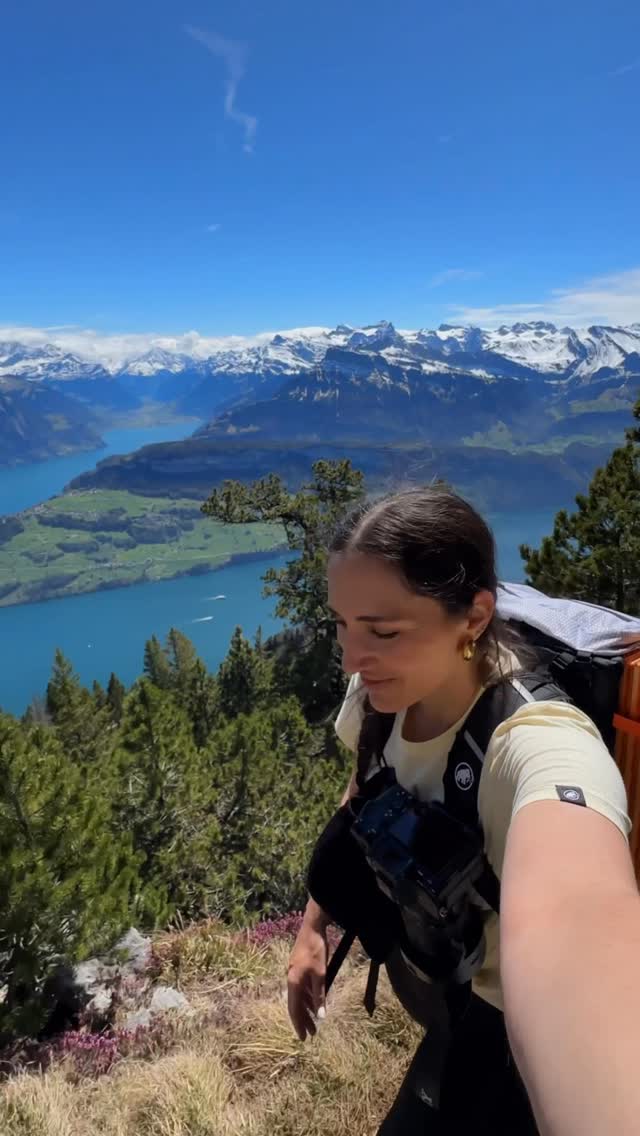 Andrea Steffen 🇨🇭Switzerland ↟ Hiking ↟ Mountains, Lake Lucerne