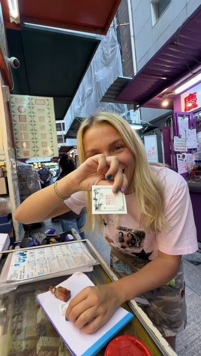 Grace Andrews, Sheung Wan