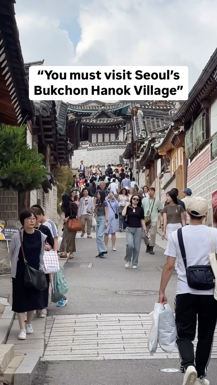 Alexander Welder, Bukchon Hanok Village