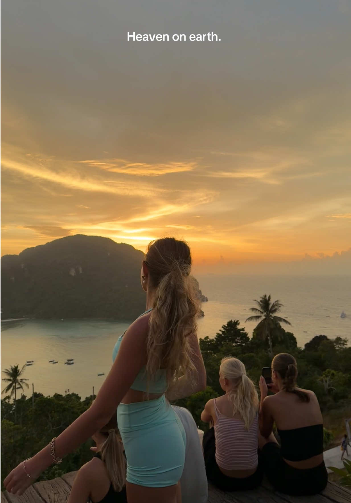 Ariana in Paris🎀🥐🩷, Phi Phi Islands