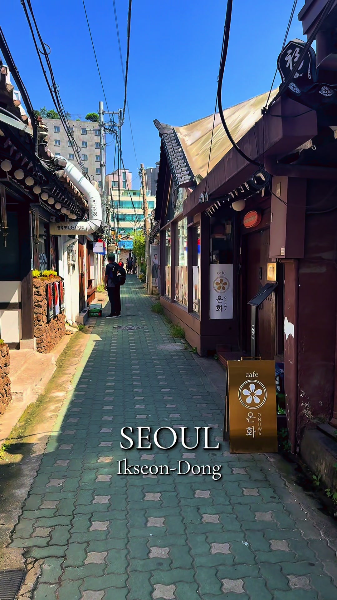 Lost Travelers ✈️ 🌏, Ikseon-dong