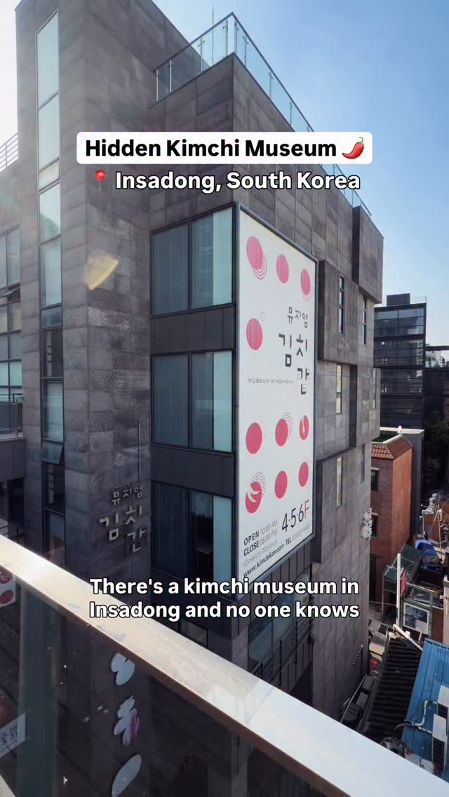 Deborah in Korea (데보라), Museum Kimchikan