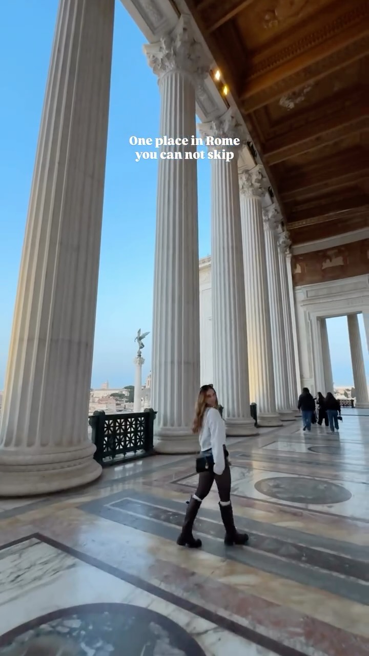 Betul Gul | Content Creator, Colosseum