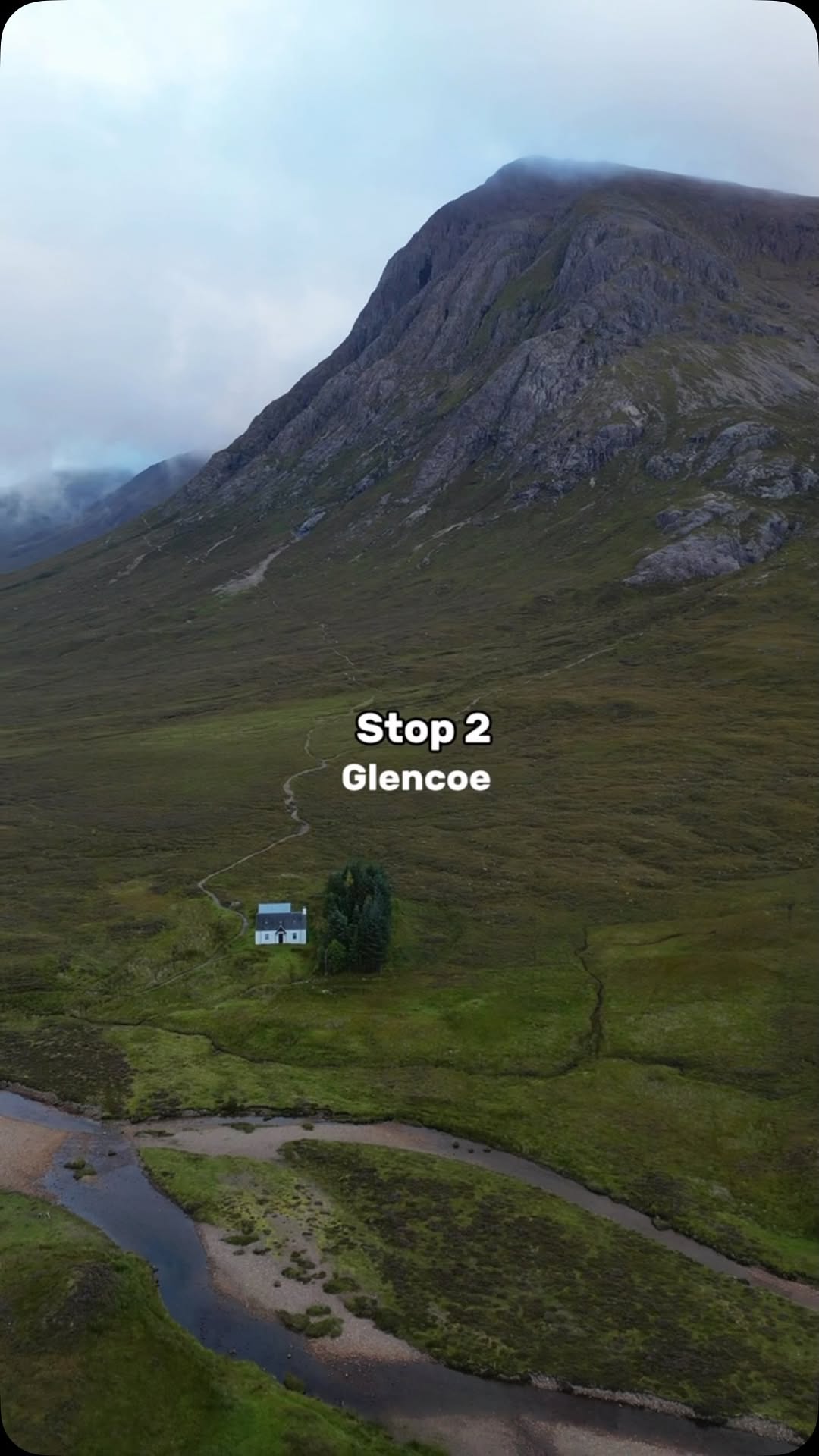 Laura Laccone l Travel Blogger, Glencoe