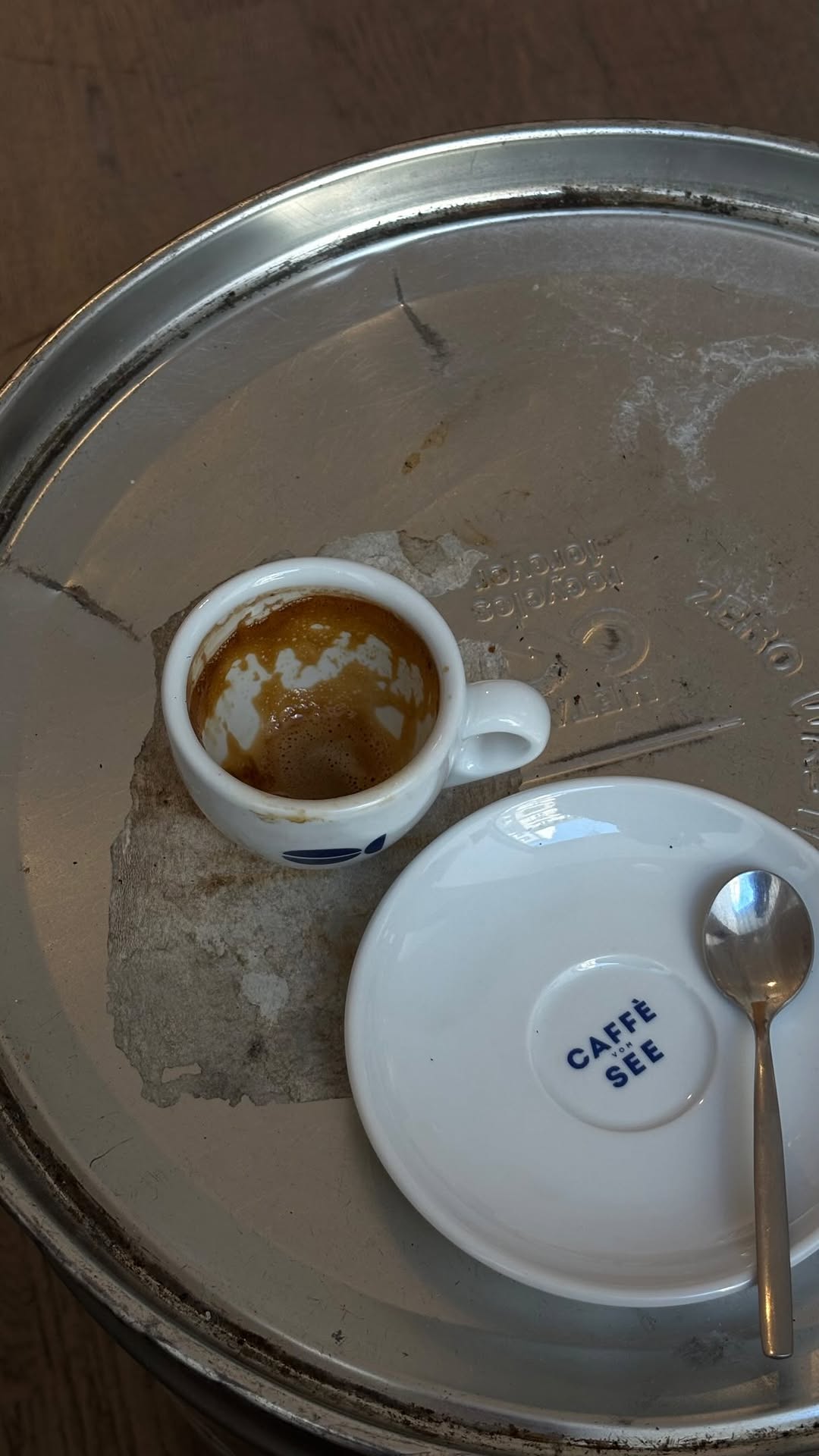 Gina, Cafe Do-An
