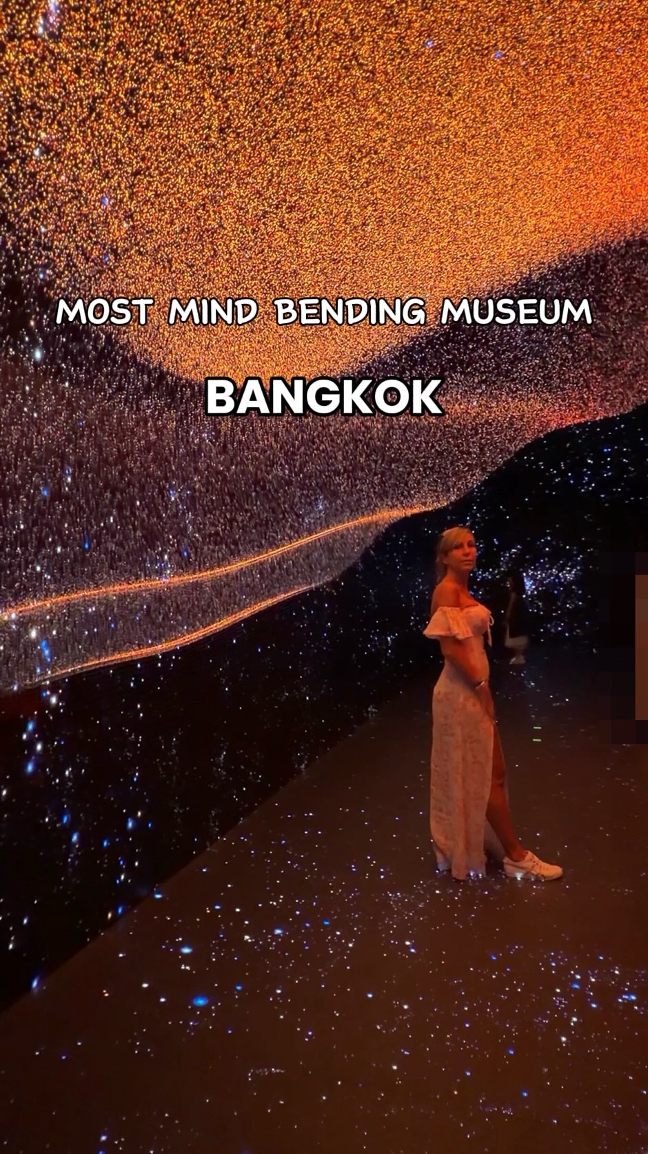 Sophie |  🇻🇳 Vietnam Travel & Life, Space & Time Cube+