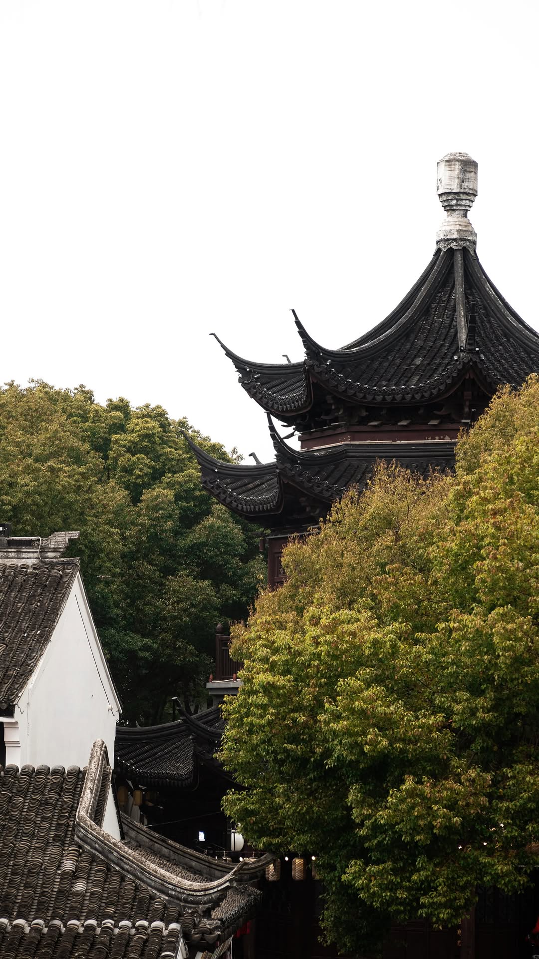 Ittipon somboonsin, Pingjiang Road