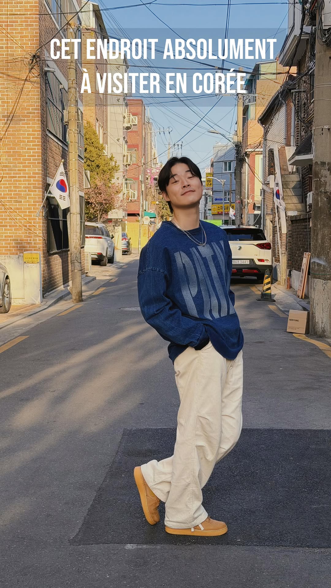 Hong-Min, Insadong Street
