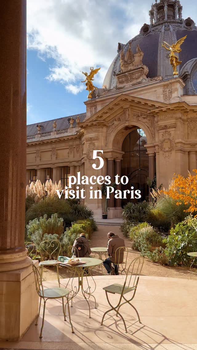 Angelia & Chris Wong | USA Travel Couple, Arc de Triomphe