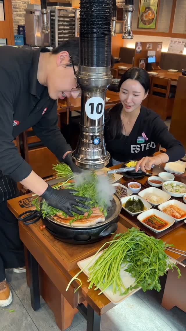 김 정현, 고반식당 서판교점