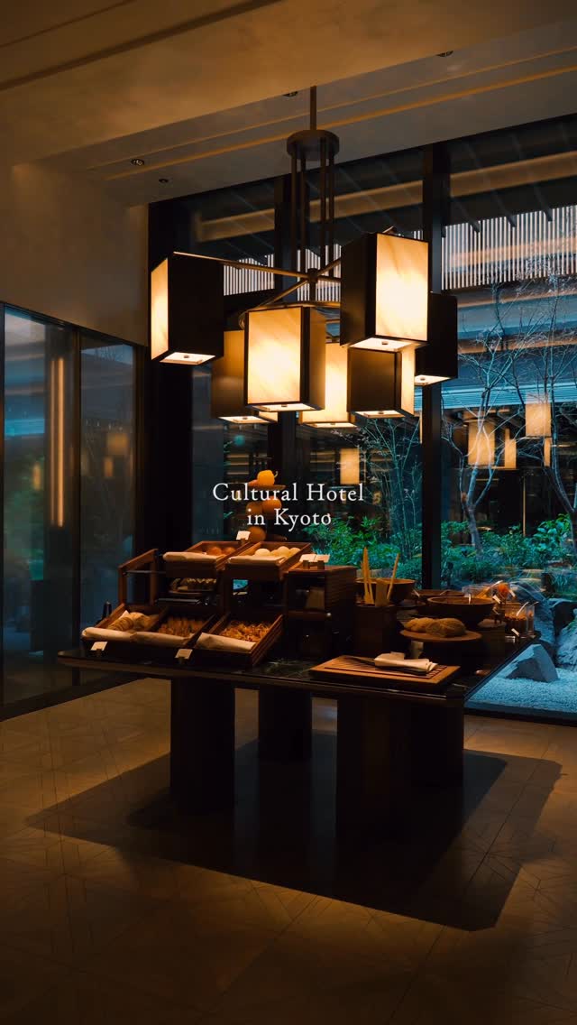 Tokyo Retreat™︎  ＊＊＊ Cafe,Bistro,Hotel,Sauna,Gemstm, Nishi Hongan-ji Temple