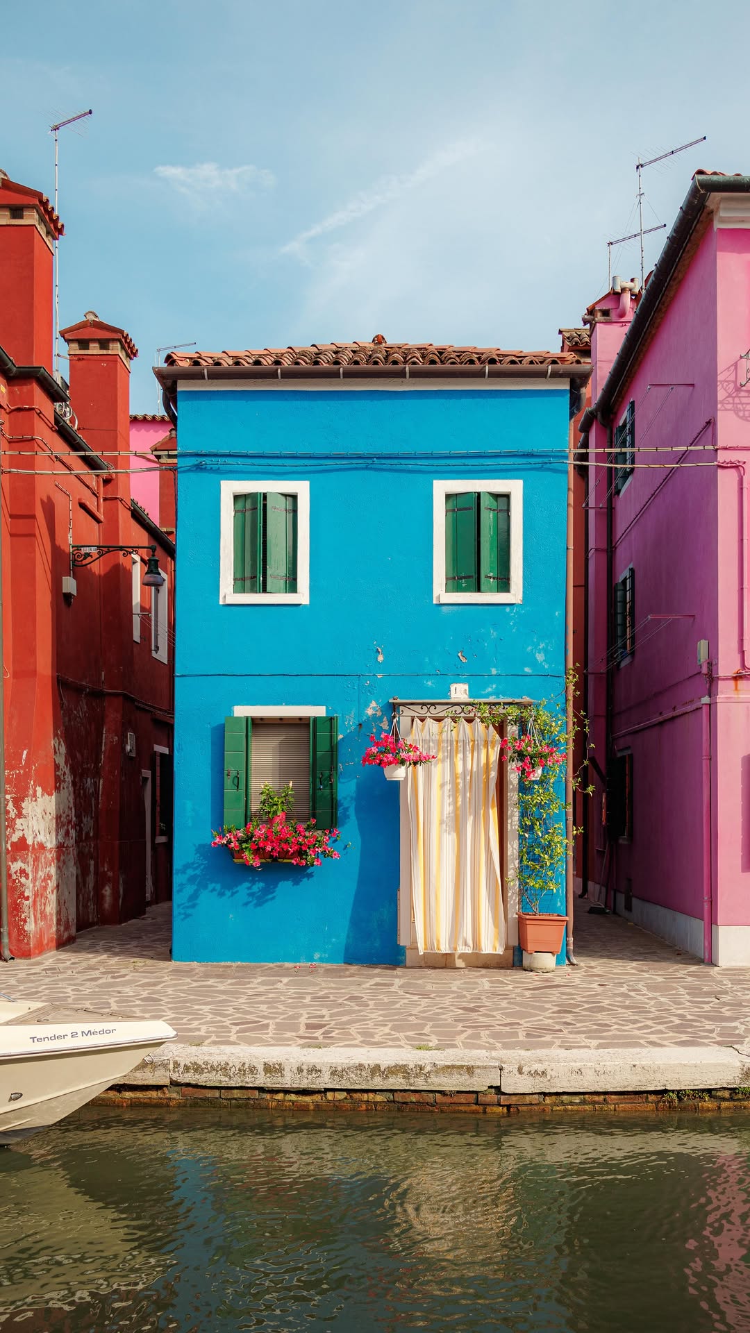 Mariana | Travel Photography, Burano