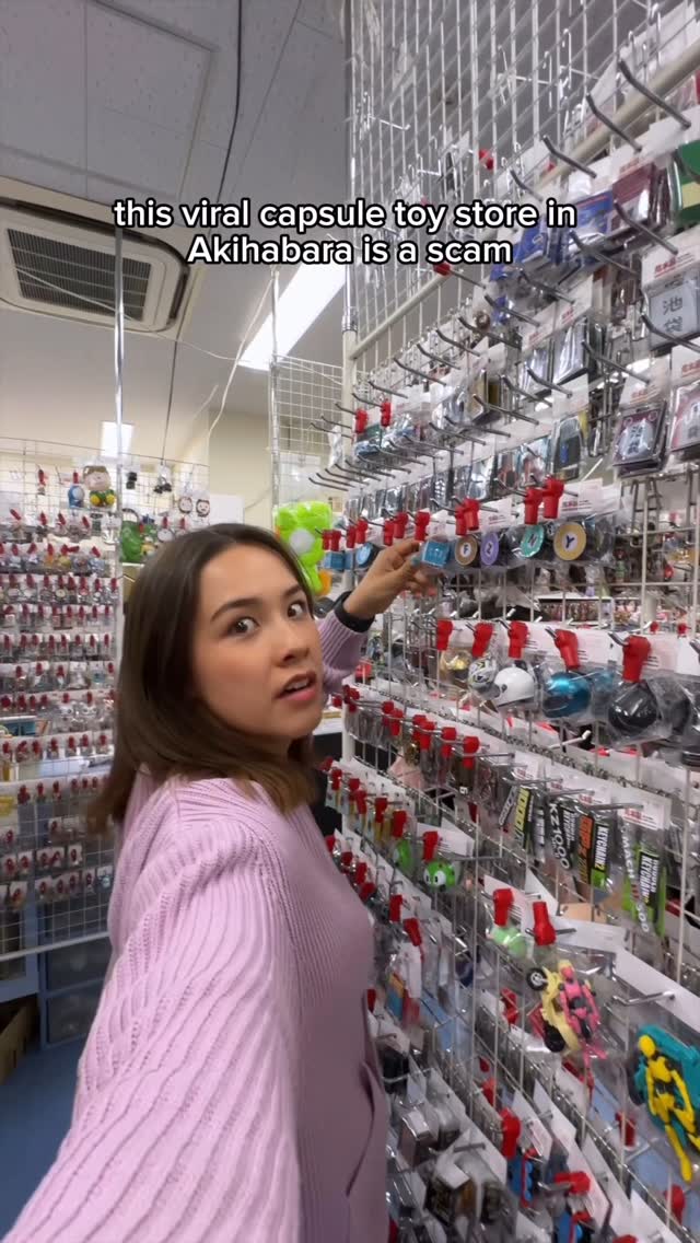 Patricia in Tokyo, Nakano Broadway