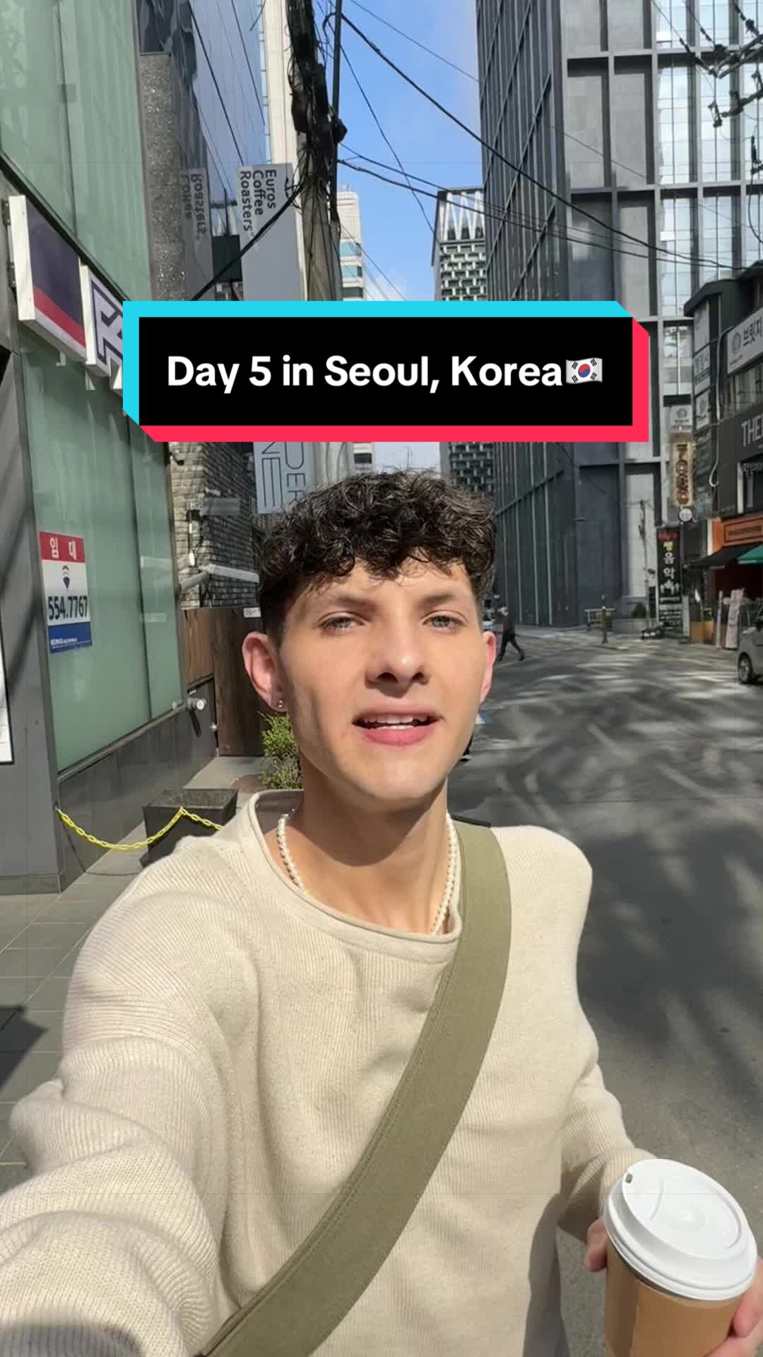Carter🗺️🛩️🌍, Bukchon Hanok Village